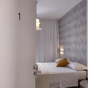 Room45 Couette-café