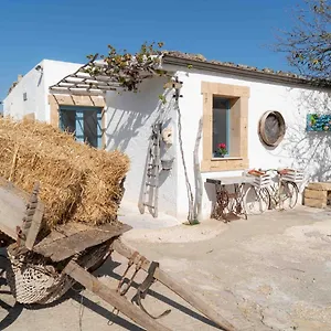Casale Scirbia Casa vacanze